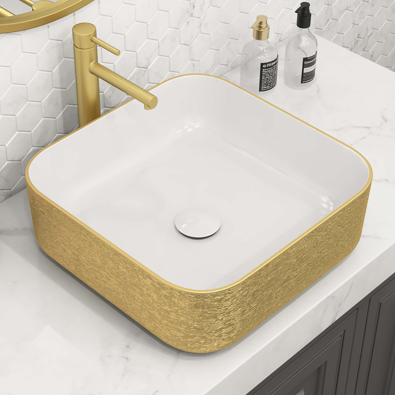 Luxuriöses königliches Waschbecken, Aufsatzwaschbecken, Kunstwaschbecken aus Keramik, goldenes Badezimmer-Waschbecken, vergoldetes Handwaschbecken