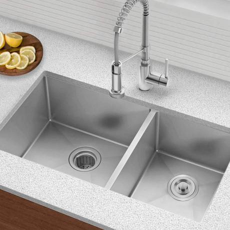 Qualitätslieferant 33 Zoll 304 Edelstahl handgefertigte Unterbau-Küchenspüle mit Doppelbecken