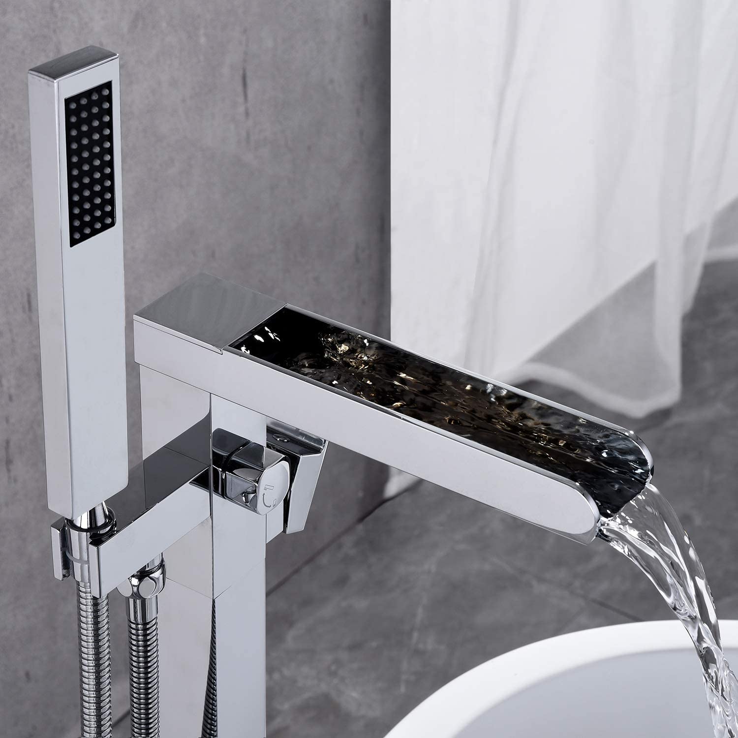Aquacubic freistehender Wannenfüller, Wasserfall-Badewannenarmatur, Bodenmontage, Messing-Badezimmerarmaturen mit Handbrause